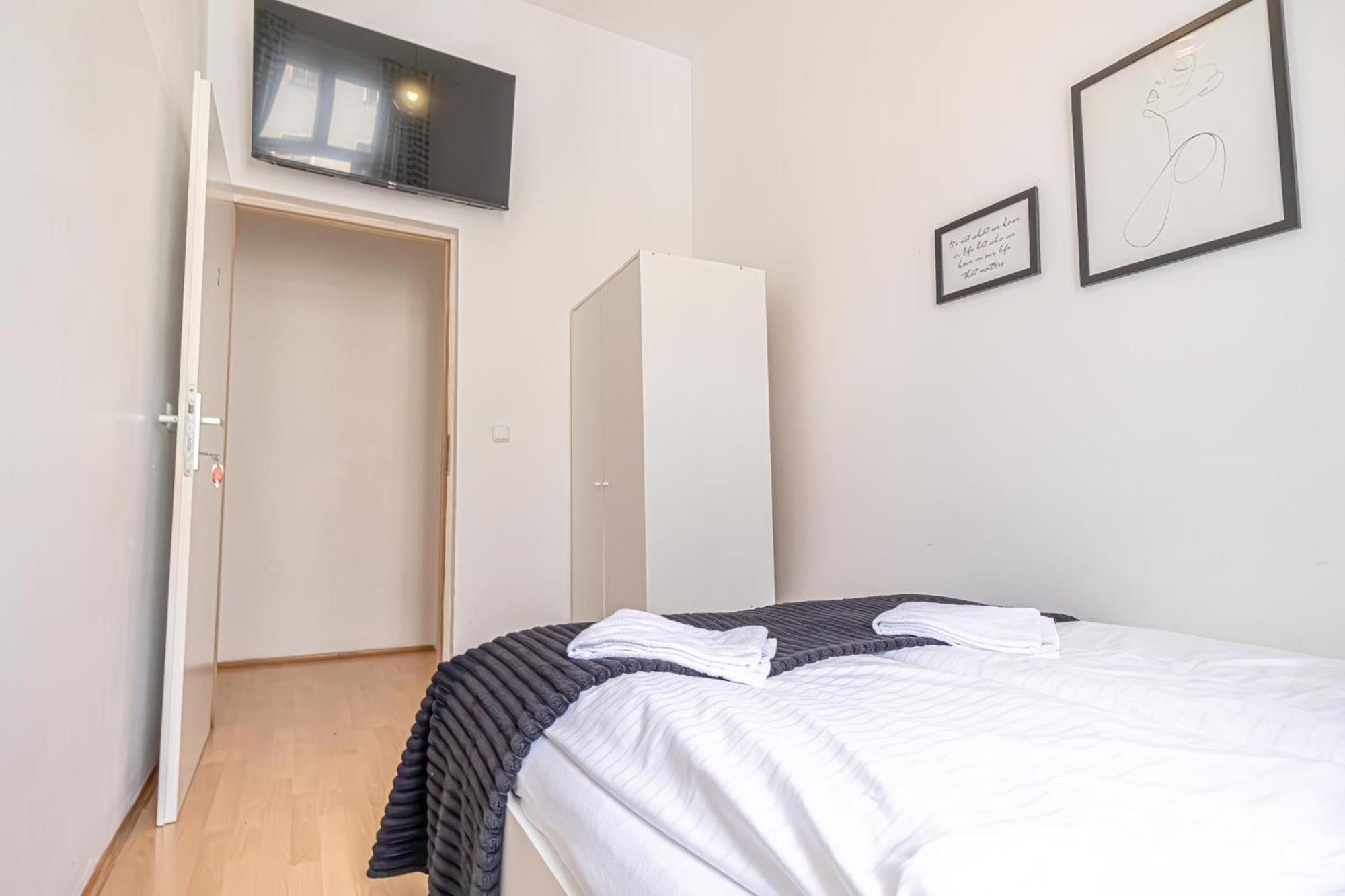 Sweet 3Br Shared Apt Near Wiener Stadthalle & Central Exteriér fotografie