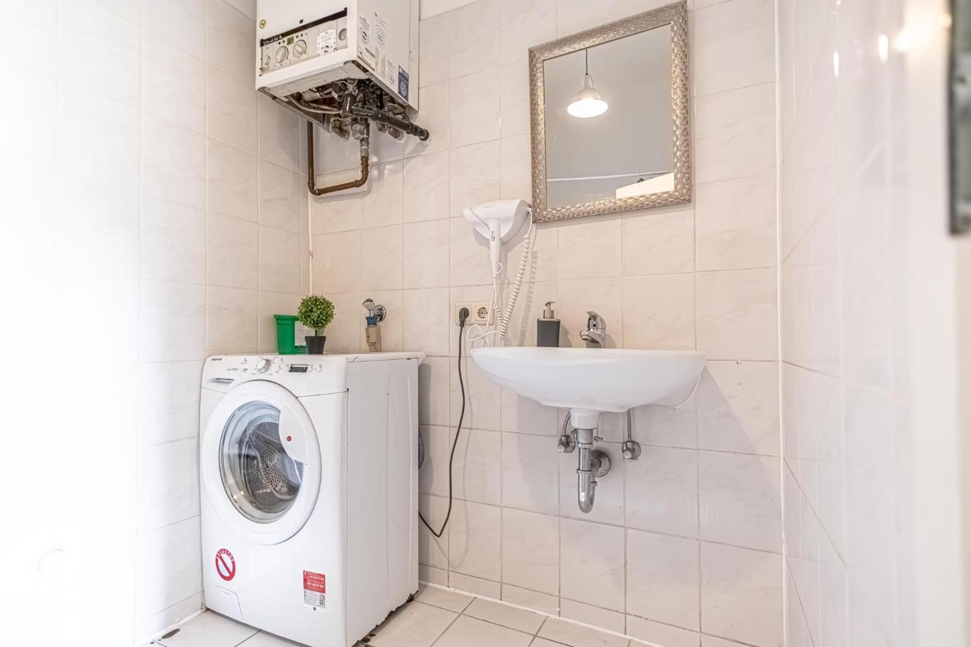Sweet 3Br Shared Apt Near Wiener Stadthalle & Central Exteriér fotografie
